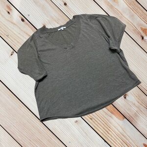 Z Supply XS olive v-neck tee